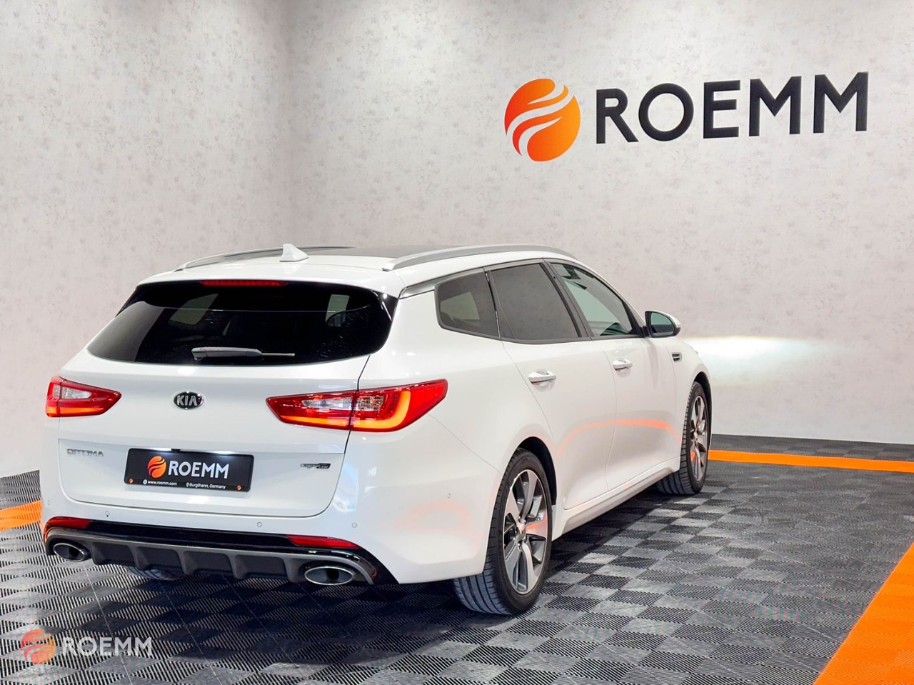 Kia Optima Sportswagon GT-Line*GARANTIE*360°*Shz v&h - Kombi: das Bild 5 Kia Optima Sportswagon GT-Line*GARANTIE*360°*Shz v&h - Kombi: das Bild 5