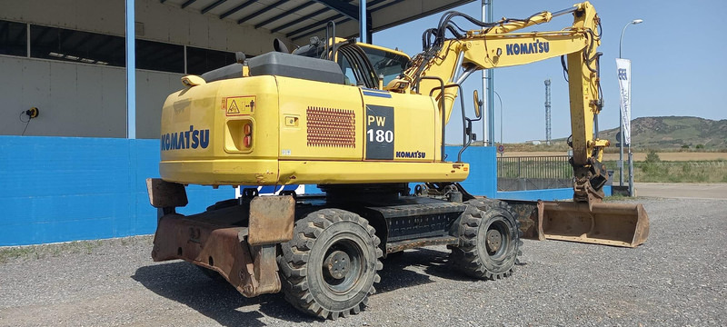 Komatsu PW180-7EO - Mobilbagger: das Bild 2 Komatsu PW180-7EO - Mobilbagger: das Bild 2