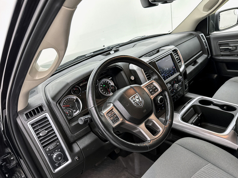 Dodge Ram 1500 5.7 V8 4x4 Crew Cab 5 7 Longhorn Alpine audio Pano Stoel en stuurverwarming Trekhaak - Pick-up, Transporter mit Doppelkabine: das Bild 4 Dodge Ram 1500 5.7 V8 4x4 Crew Cab 5 7 Longhorn Alpine audio Pano Stoel en stuurverwarming Trekhaak - Pick-up, Transporter mit Doppelkabine: das Bild 4