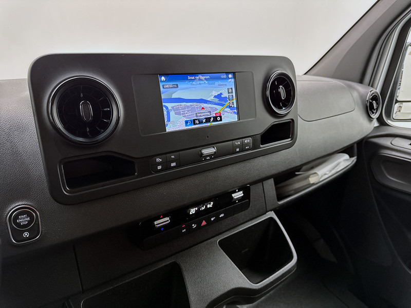Mercedes-Benz Sprinter 315cdi L3H2 Navigatie Achteruitrijcamera Betimmering Apple Carplay/Android Auto - Kastenwagen: das Bild 5 Mercedes-Benz Sprinter 315cdi L3H2 Navigatie Achteruitrijcamera Betimmering Apple Carplay/Android Auto - Kastenwagen: das Bild 5