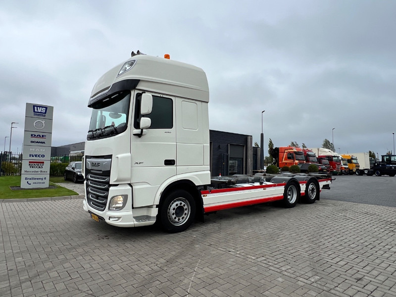 DAF XF 450 SSC 6x2 BDF - Fahrgestell LKW: das Bild 1 DAF XF 450 SSC 6x2 BDF - Fahrgestell LKW: das Bild 1