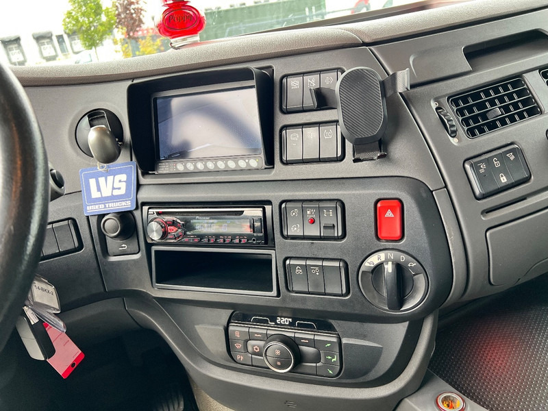 Fahrgestell LKW DAF XF 450 SSC 6x2 BDF: das Bild 13