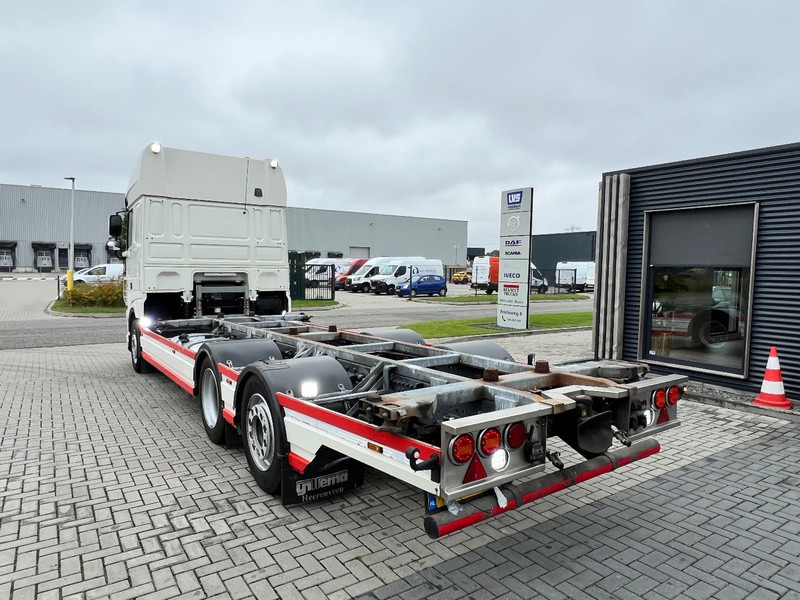 Fahrgestell LKW DAF XF 450 SSC 6x2 BDF: das Bild 7