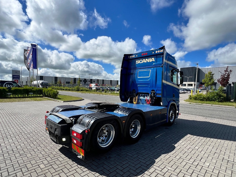 Scania R500 NGS 6x2 Trekker Retarder / Full Air / Special interior - Sattelzugmaschine: das Bild 5 Scania R500 NGS 6x2 Trekker Retarder / Full Air / Special interior - Sattelzugmaschine: das Bild 5