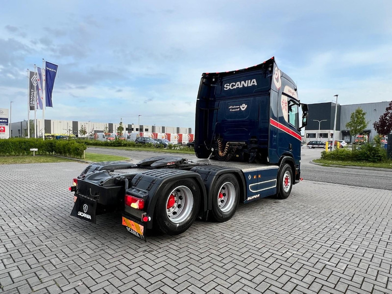 Scania R520 V8 6x2 Trekker WB 295 / Hydraulic / Full Air / Double Boogie - Sattelzugmaschine: das Bild 5 Scania R520 V8 6x2 Trekker WB 295 / Hydraulic / Full Air / Double Boogie - Sattelzugmaschine: das Bild 5
