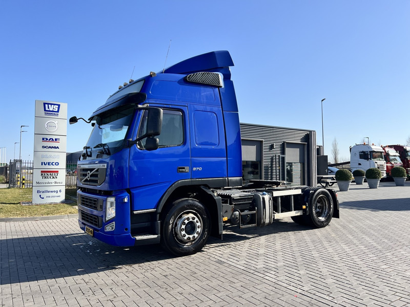 Volvo FM 370 4x2 trekker Globetrotter / Euro 5 /NEW TUV - Sattelzugmaschine: das Bild 1 Volvo FM 370 4x2 trekker Globetrotter / Euro 5 /NEW TUV - Sattelzugmaschine: das Bild 1