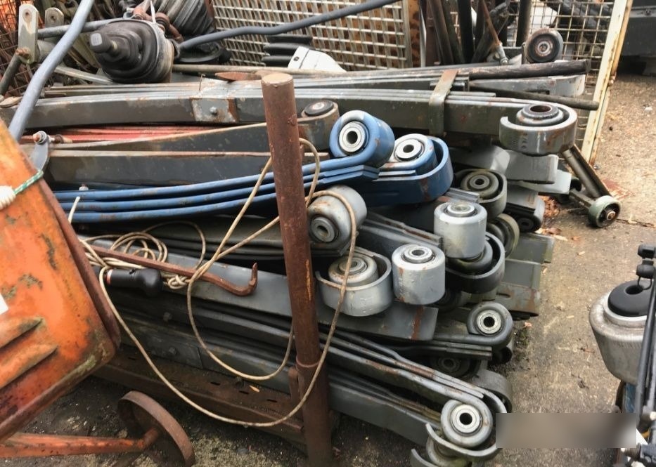 Arcuri camion / semiremorca din dezmembrari DAF - Blattfederung für LKW: das Bild 1 Arcuri camion / semiremorca din dezmembrari DAF - Blattfederung für LKW: das Bild 1