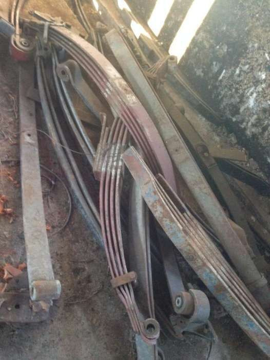 DAF Iveco, Man, Mercedes - Blattfederung für LKW: das Bild 2 DAF Iveco, Man, Mercedes - Blattfederung für LKW: das Bild 2