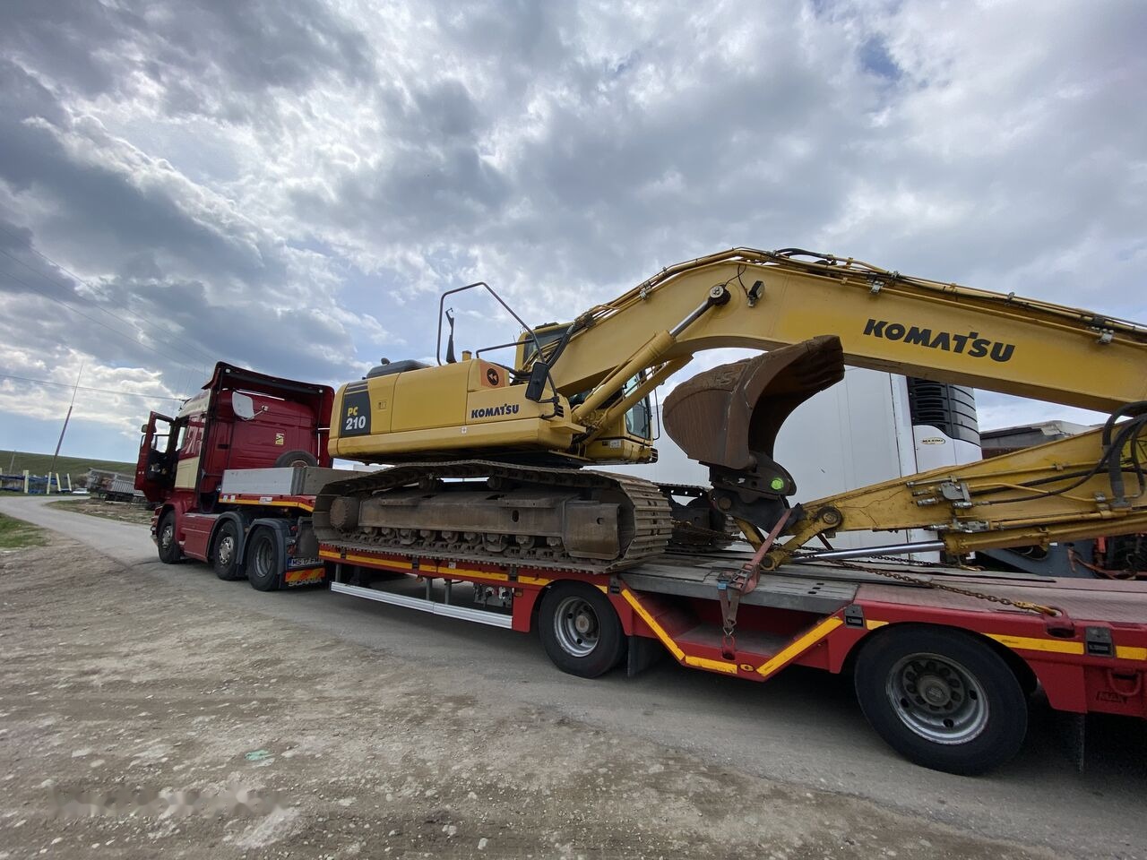 Din dezmembrari pentru KOMATSU PC210 -6 -8 -10 , second hand Komatsu - Ersatzteile für Bagger: das Bild 4 Din dezmembrari pentru KOMATSU PC210 -6 -8 -10 , second hand Komatsu - Ersatzteile für Bagger: das Bild 4