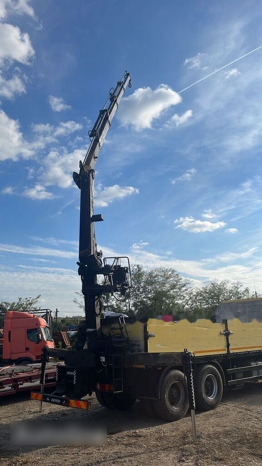Mercedes-Benz Actros MP1 - Pritsche LKW, Autokran: das Bild 2 Mercedes-Benz Actros MP1 - Pritsche LKW, Autokran: das Bild 2