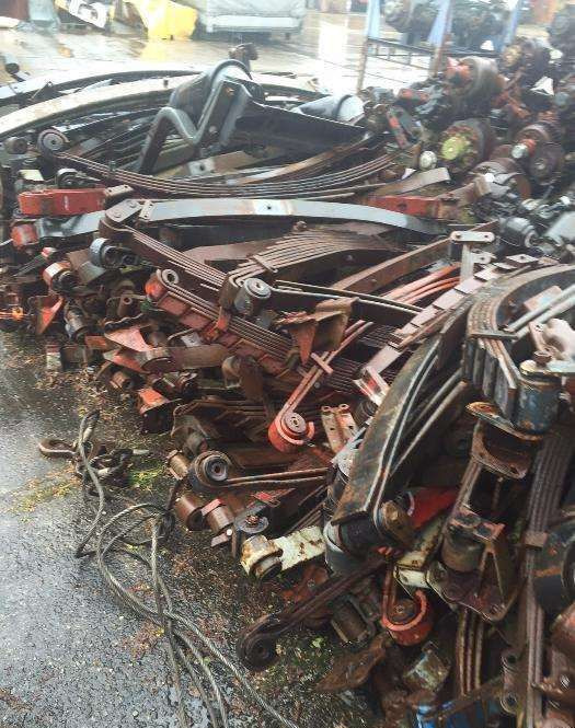 - Blattfederung für Traktor: das Bild 2 - Blattfederung für Traktor: das Bild 2