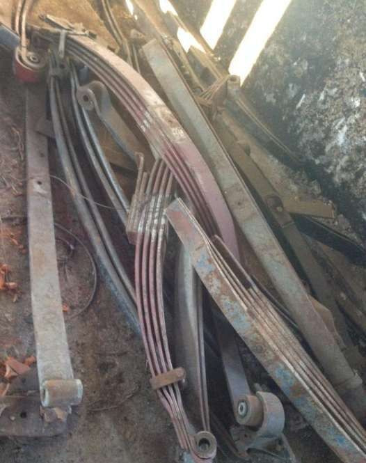 - Blattfederung für Traktor: das Bild 3 - Blattfederung für Traktor: das Bild 3