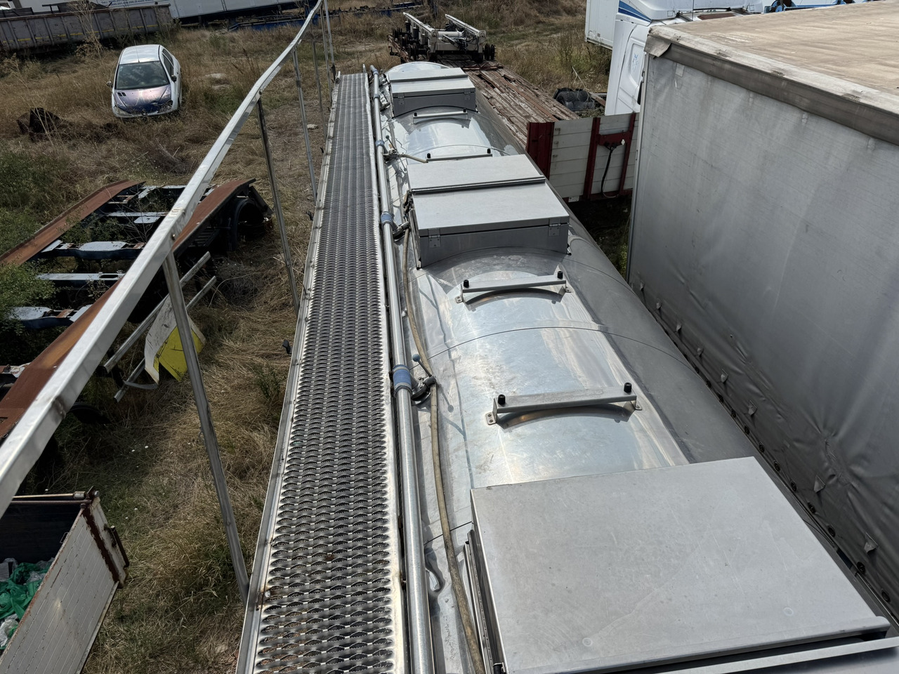 Tankauflieger Für die Beförderung von Lebensmittel, Zustand - NEU Transport lichide ALIMENTARE HLW STA 36 INOX ALIMENTAR AZOR AGRICULTURA: das Bild 17