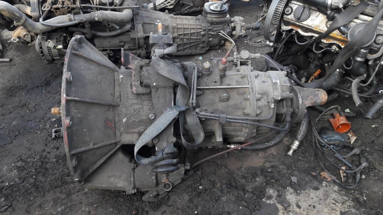 Renault EATON FS8209A Renault Premium - Getriebe für LKW: das Bild 1 Renault EATON FS8209A Renault Premium - Getriebe für LKW: das Bild 1