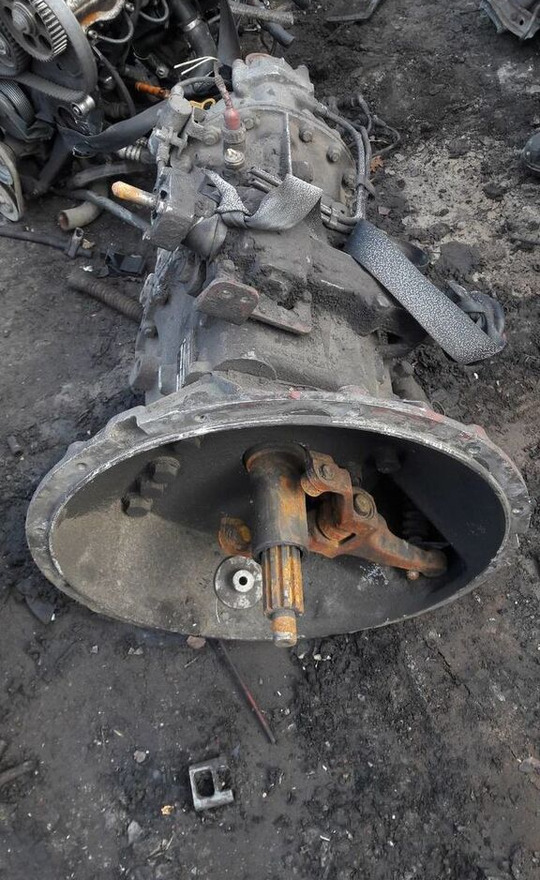 Renault EATON FS8209A Renault Premium - Getriebe für LKW: das Bild 2 Renault EATON FS8209A Renault Premium - Getriebe für LKW: das Bild 2