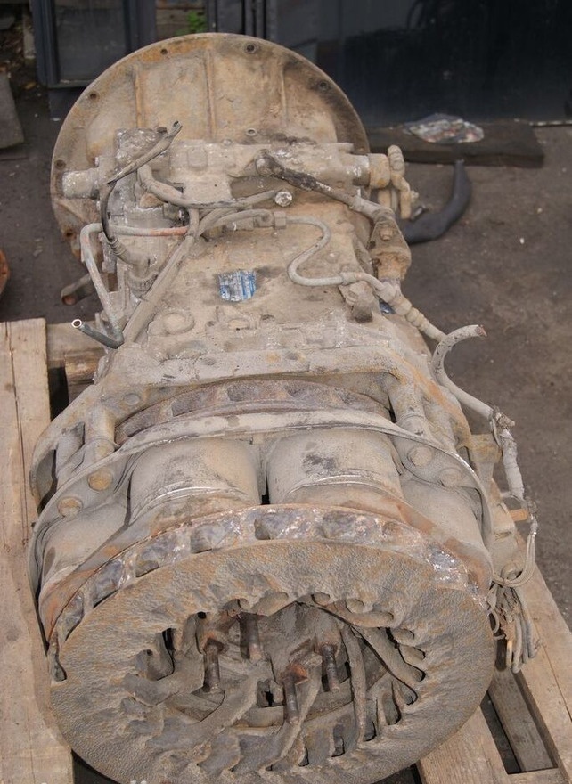 ZF 8S180 Neoplan - Getriebe für Bus: das Bild 2 ZF 8S180 Neoplan - Getriebe für Bus: das Bild 2