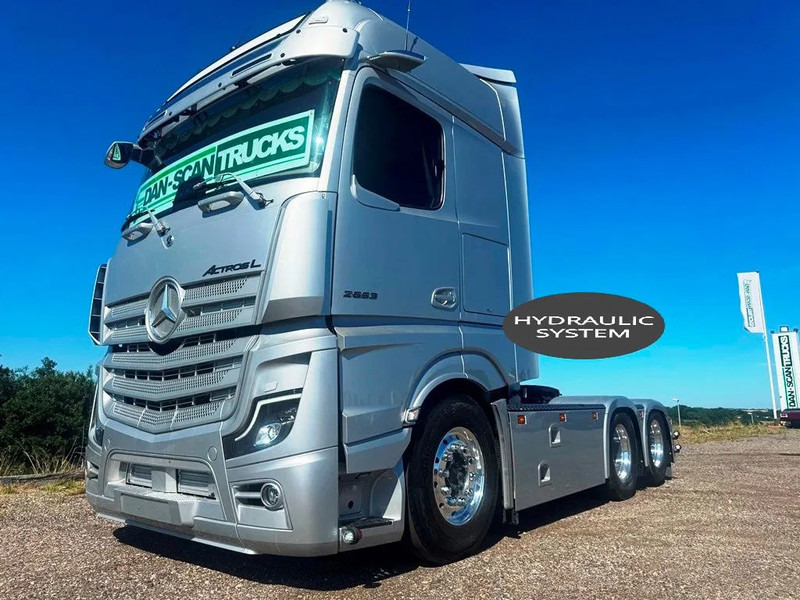 Mercedes-Benz Actros 2653 Special Interior. 6x2 3250mm weelbase. Air / Air suspension. hydr. syatem. Invertor. Micro wave. - Sattelzugmaschine: das Bild 1 Mercedes-Benz Actros 2653 Special Interior. 6x2 3250mm weelbase. Air / Air suspension. hydr. syatem. Invertor. Micro wave. - Sattelzugmaschine: das Bild 1