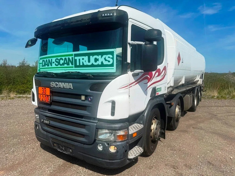 Scania P380 P380 8x2*6 .ADR/FL . 24200 L Tank - Air / Air suspension. - Tankwagen: das Bild 4 Scania P380 P380 8x2*6 .ADR/FL . 24200 L Tank - Air / Air suspension. - Tankwagen: das Bild 4