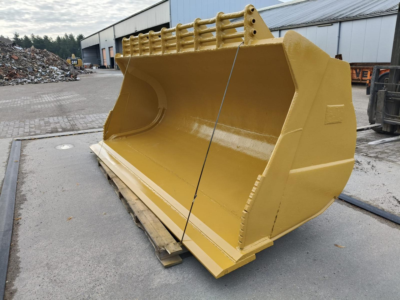 Caterpillar 980 Bucket - Ladeschaufel: das Bild 1 Caterpillar 980 Bucket - Ladeschaufel: das Bild 1