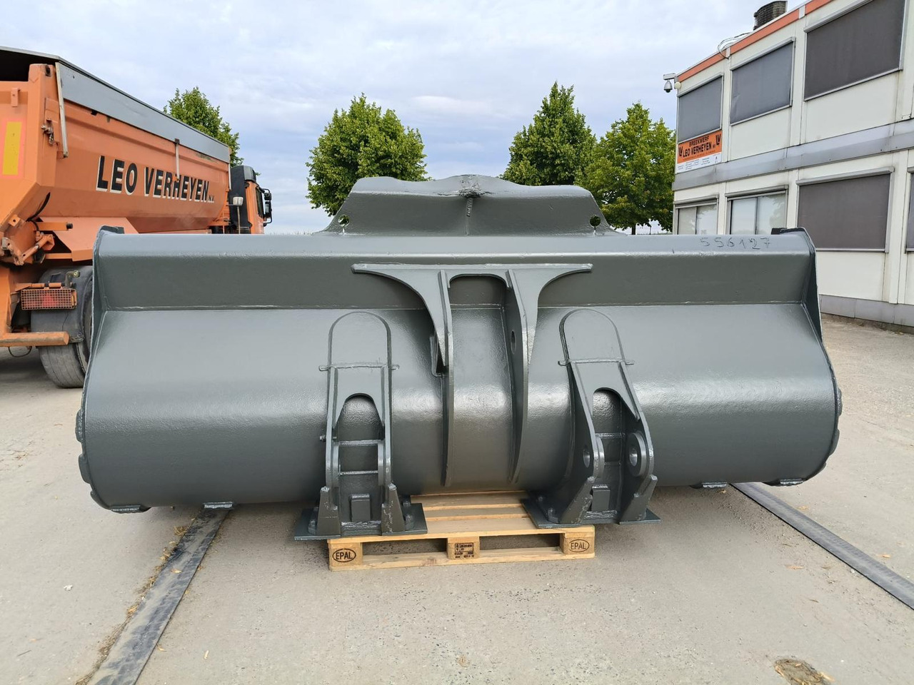 Volvo L 220 - Ladeschaufel: das Bild 3 Volvo L 220 - Ladeschaufel: das Bild 3