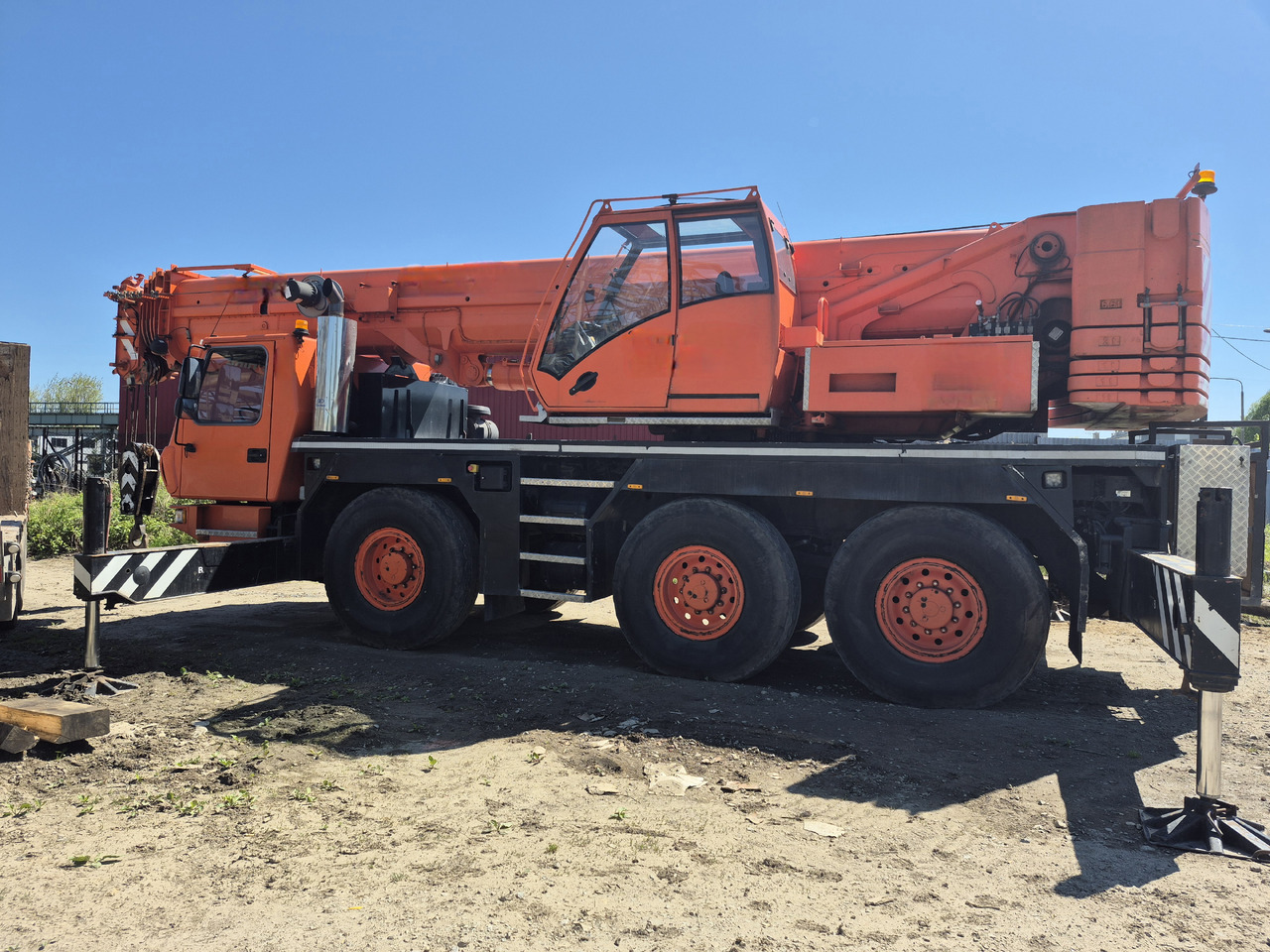 GROVE GMK3055 - Mobilkran: das Bild 1 GROVE GMK3055 - Mobilkran: das Bild 1