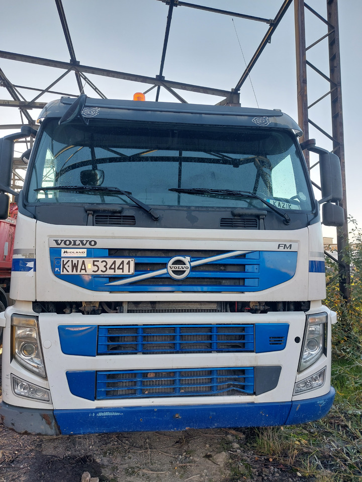 VOLVO FM450 - Kipper: das Bild 2 VOLVO FM450 - Kipper: das Bild 2