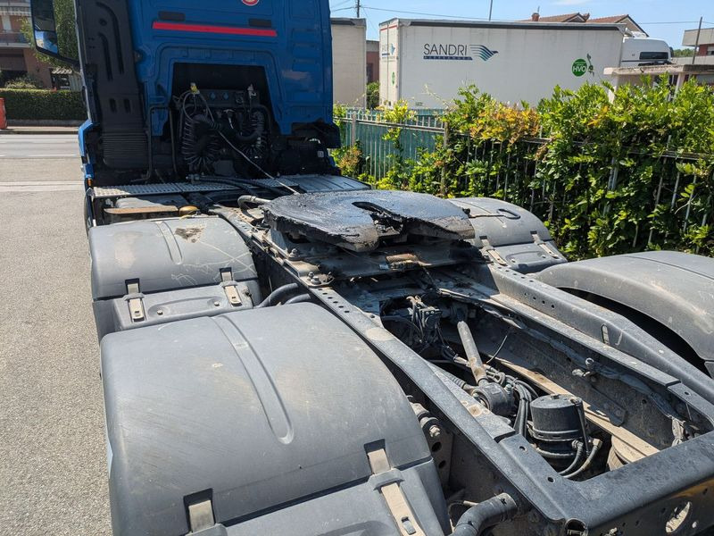 Trattore MAN TGS 6x4 MAN TGS 33.510 - Sattelzugmaschine: das Bild 5 Trattore MAN TGS 6x4 MAN TGS 33.510 - Sattelzugmaschine: das Bild 5