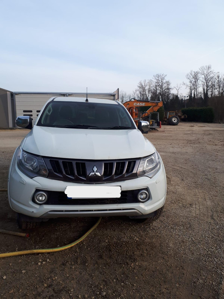 MITSUBISHI MITSUBISHI L200 - Pick-up: das Bild 1 MITSUBISHI MITSUBISHI L200 - Pick-up: das Bild 1