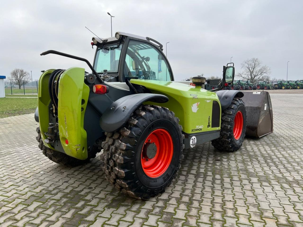 CLAAS SCORPION 7040 MIT LGS, PG - Teleskoplader: das Bild 3 CLAAS SCORPION 7040 MIT LGS, PG - Teleskoplader: das Bild 3