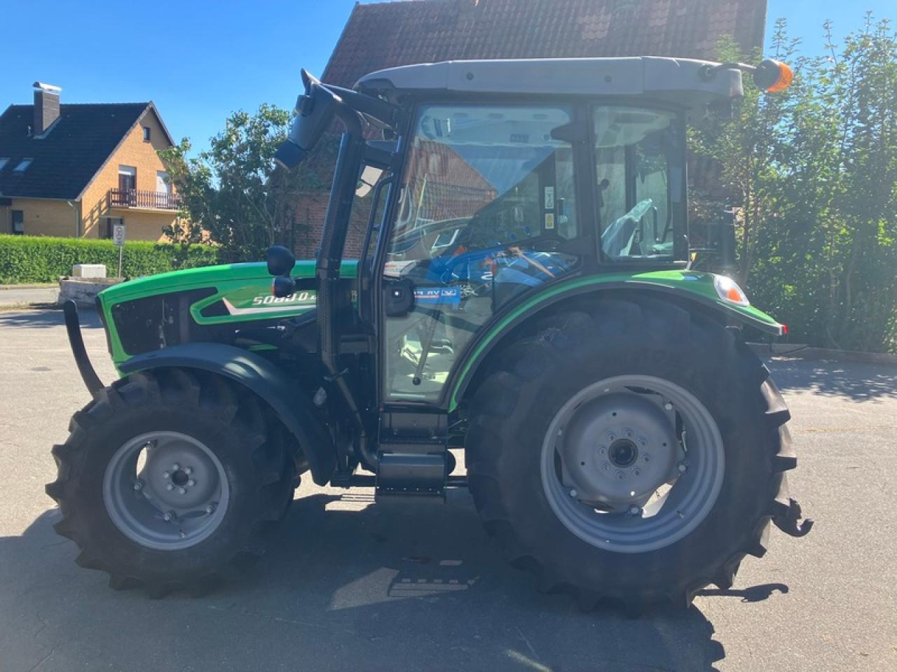 Deutz-Fahr 5080 KEYLINE AKTION - Traktor: das Bild 2 Deutz-Fahr 5080 KEYLINE AKTION - Traktor: das Bild 2