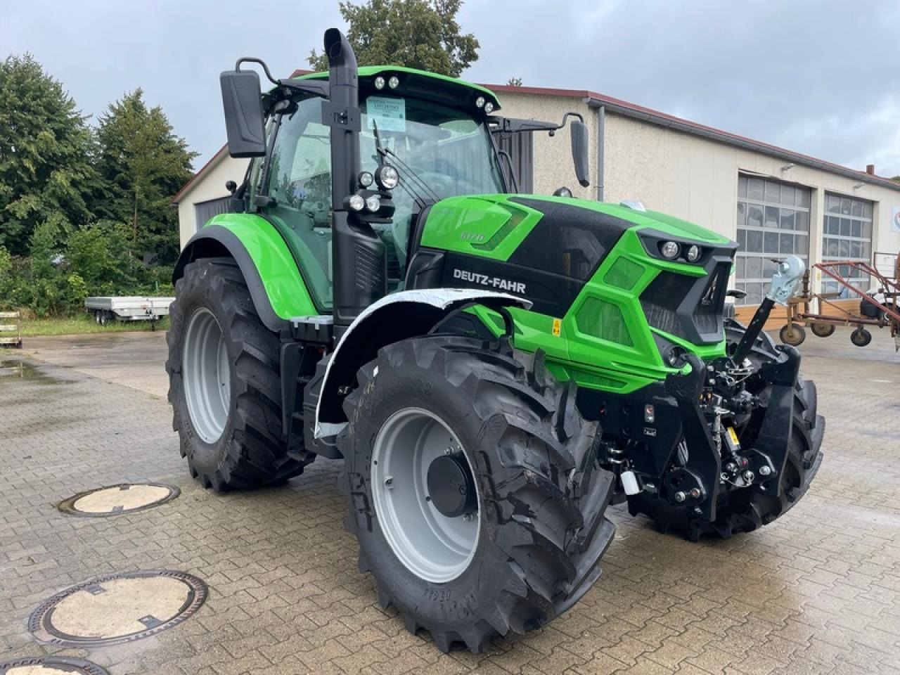 Deutz-Fahr 6170 POWERSHIFT AKTION - Traktor: das Bild 2 Deutz-Fahr 6170 POWERSHIFT AKTION - Traktor: das Bild 2