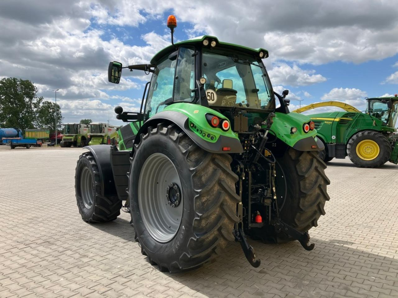 Deutz-Fahr 6175 TTV - Traktor: das Bild 3 Deutz-Fahr 6175 TTV - Traktor: das Bild 3