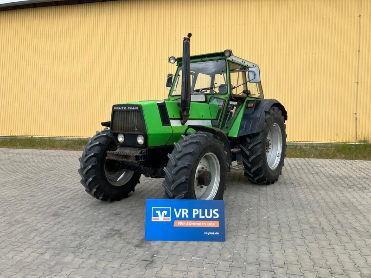 Deutz-Fahr DX 6.30 - Traktor: das Bild 1 Deutz-Fahr DX 6.30 - Traktor: das Bild 1