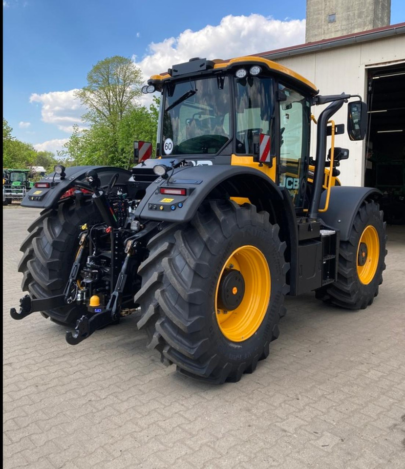 JCB FASTRAC 4220 - Traktor: das Bild 4 JCB FASTRAC 4220 - Traktor: das Bild 4