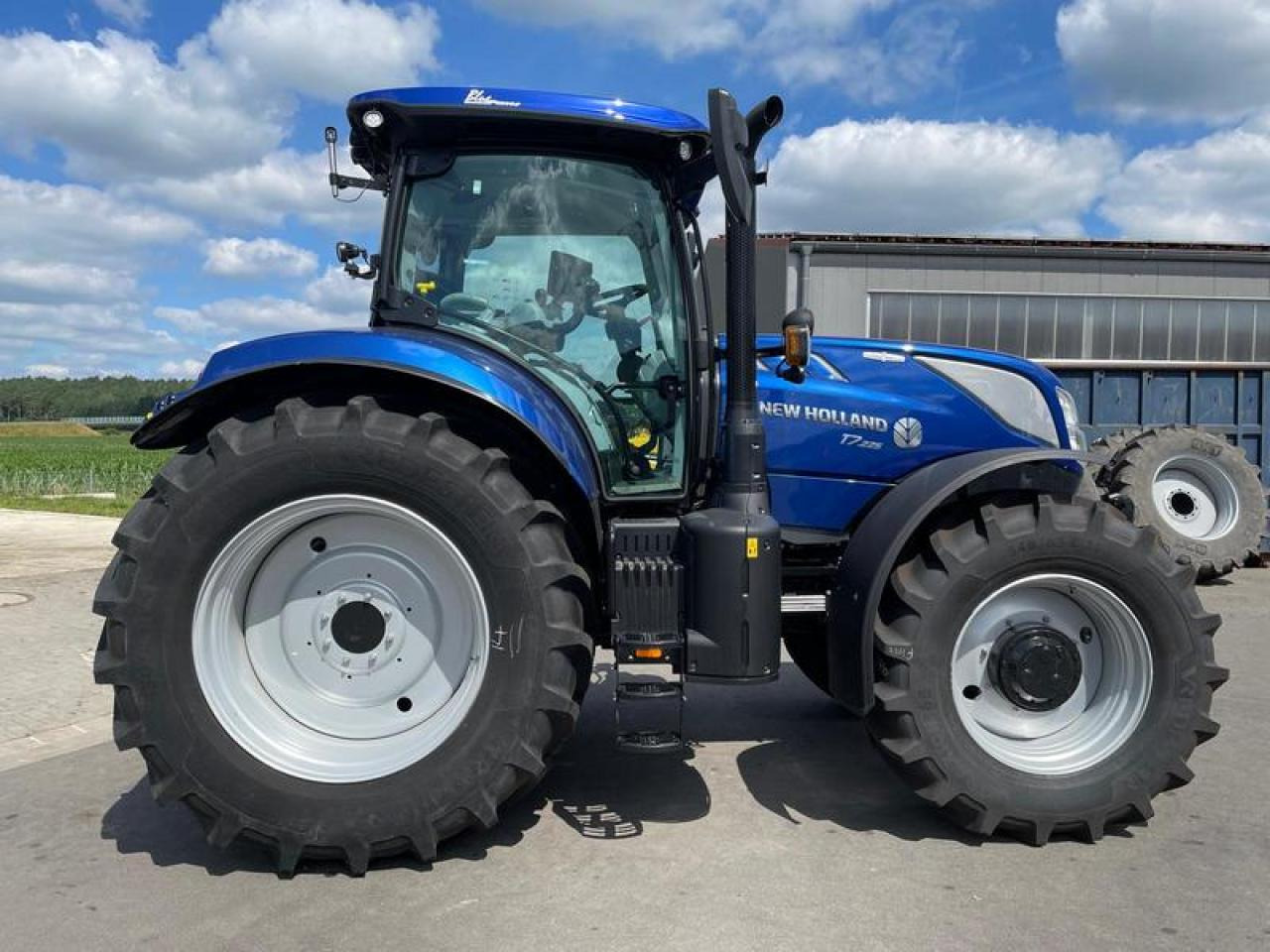 New Holland T 7.225 AKTION - Traktor: das Bild 4 New Holland T 7.225 AKTION - Traktor: das Bild 4