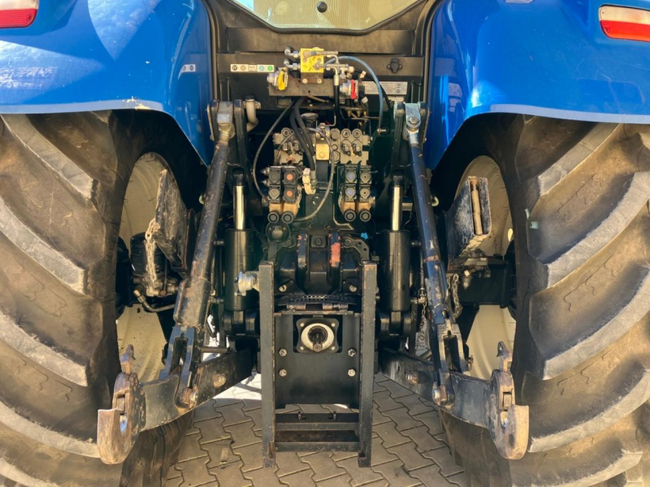 Traktor New Holland T7030 // GPS STARFIRE 6000: das Bild 6