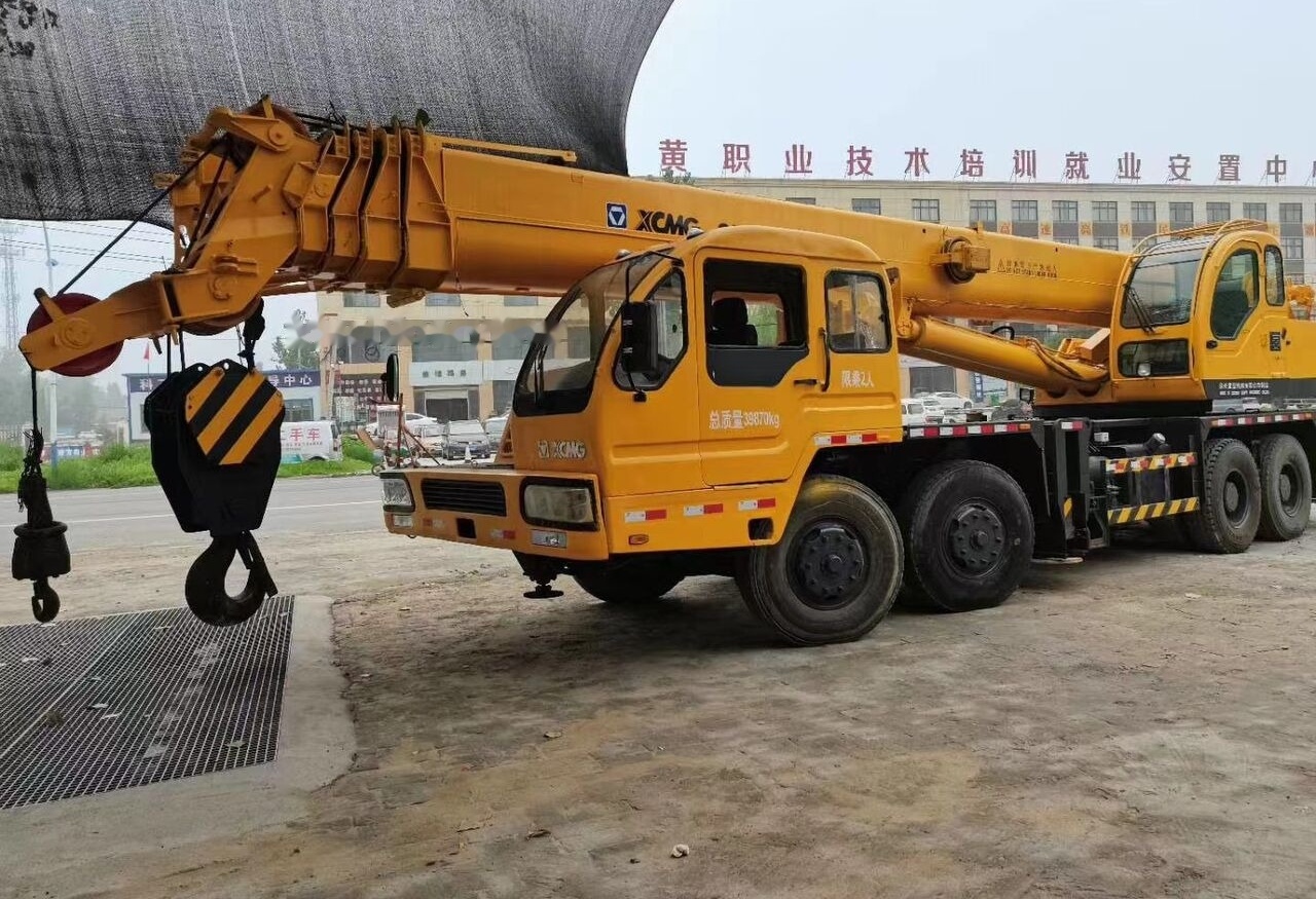 XCMG QY50B QY50K QY70K QY100K QY130K truck crane - Mobilkran: das Bild 1 XCMG QY50B QY50K QY70K QY100K QY130K truck crane - Mobilkran: das Bild 1