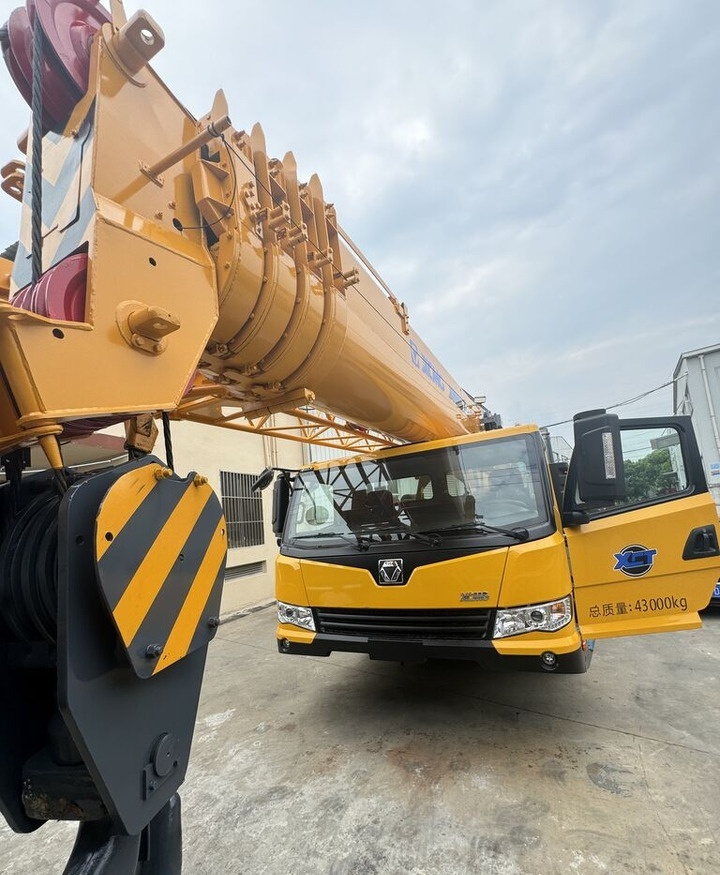 XCMG XCT70 25ton 50ton 70ton 130ton - Mobilkran: das Bild 2 XCMG XCT70 25ton 50ton 70ton 130ton - Mobilkran: das Bild 2