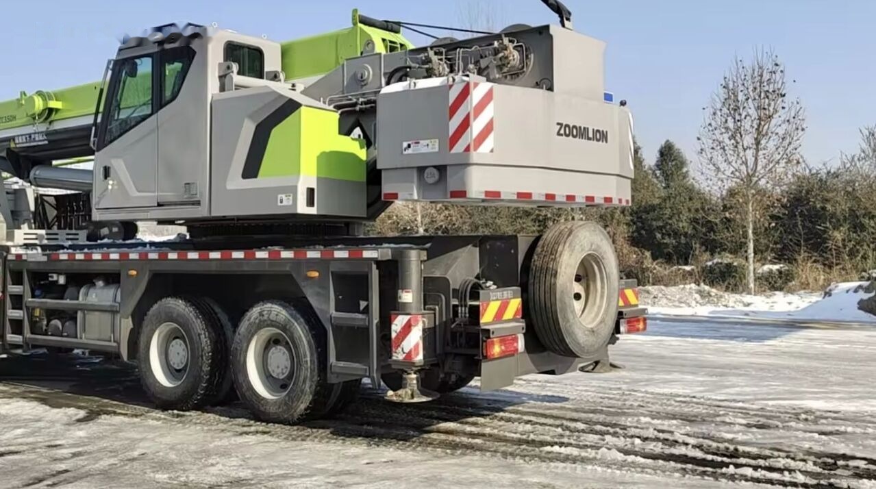 Zoomlion zoomlion ZTC350 ZTC500V ZTC700V ZTC900V 35 50 70 90 used truck c - Mobilkran: das Bild 5 Zoomlion zoomlion ZTC350 ZTC500V ZTC700V ZTC900V 35 50 70 90 used truck c - Mobilkran: das Bild 5
