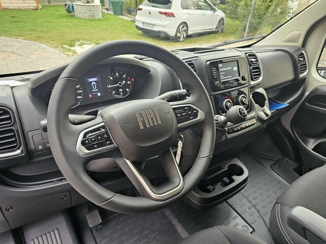 FIAT Ducato 35 140 Serie10-9.2 L2H1 Premium Kabine - Kastenwagen: das Bild 2 FIAT Ducato 35 140 Serie10-9.2 L2H1 Premium Kabine - Kastenwagen: das Bild 2
