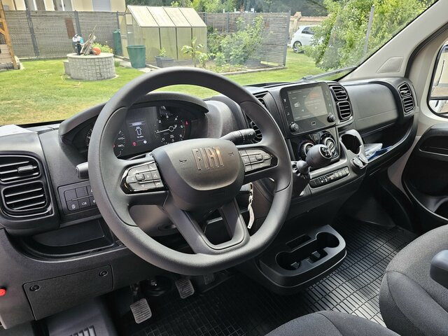 FIAT Ducato 35 MAXI 180 Pritsche Plane LBW BÄR AHK - Planen Transporter: das Bild 4 FIAT Ducato 35 MAXI 180 Pritsche Plane LBW BÄR AHK - Planen Transporter: das Bild 4