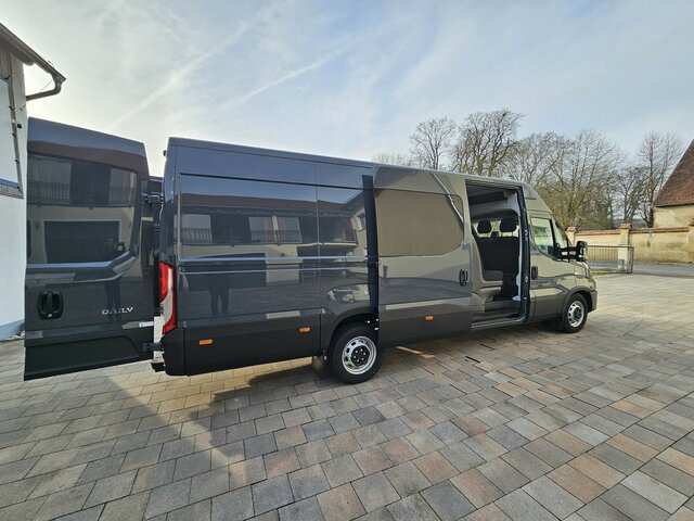 Kastenwagen, Transporter mit Doppelkabine IVECO Daily 35S18HA8V DOKA Snoeks Mixto Hi-Matic 16m³: das Bild 38