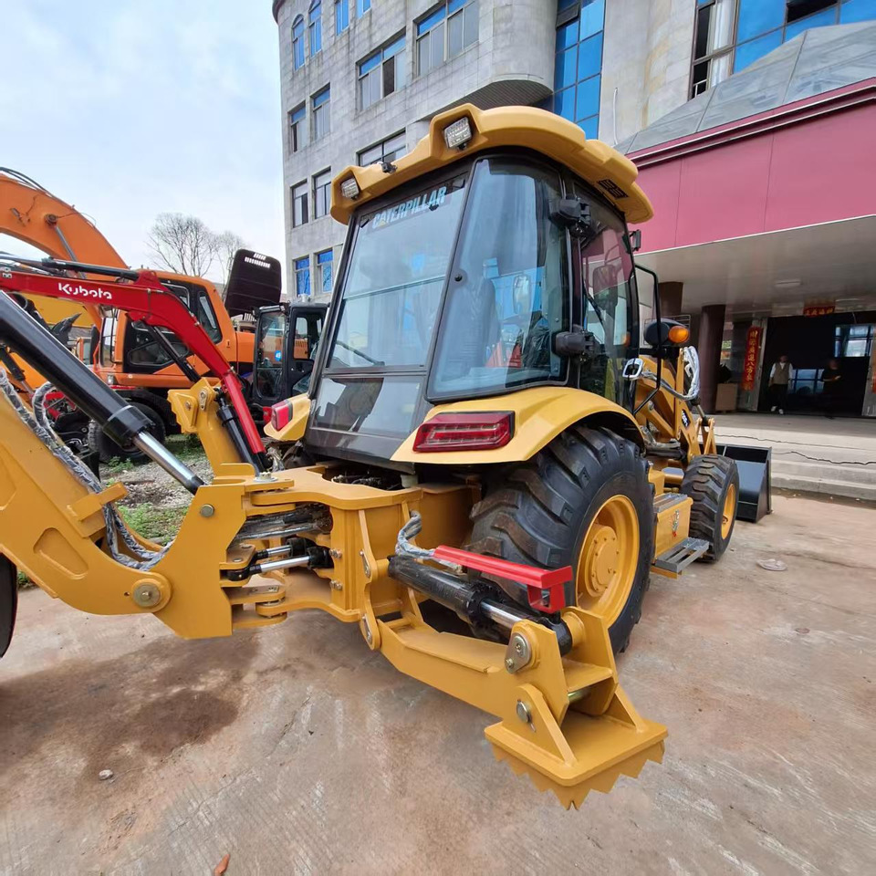 CAT 420F Backhoe Loader - Baggerlader: das Bild 5 CAT 420F Backhoe Loader - Baggerlader: das Bild 5