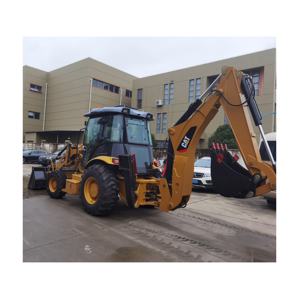 CAT 420F Backhoe Loader - Baggerlader: das Bild 5 CAT 420F Backhoe Loader - Baggerlader: das Bild 5