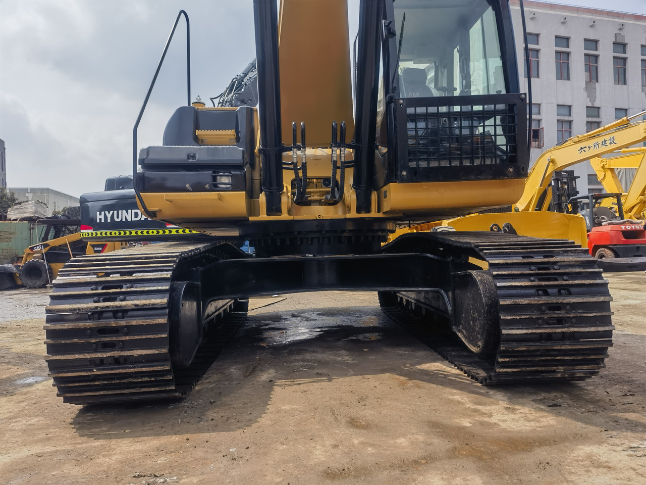CATERPILLAR CAT 325D Excavator - Kettenbagger: das Bild 3 CATERPILLAR CAT 325D Excavator - Kettenbagger: das Bild 3