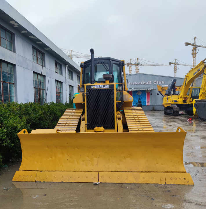 Cheap price CAT D5M Used bulldozer original CAT Tractor D5M LGP bulldozer for sale - Bulldozer: das Bild 3 Cheap price CAT D5M Used bulldozer original CAT Tractor D5M LGP bulldozer for sale - Bulldozer: das Bild 3