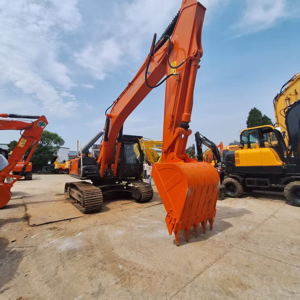 Hitachi ZX200G Excavator - Kettenbagger: das Bild 5 Hitachi ZX200G Excavator - Kettenbagger: das Bild 5