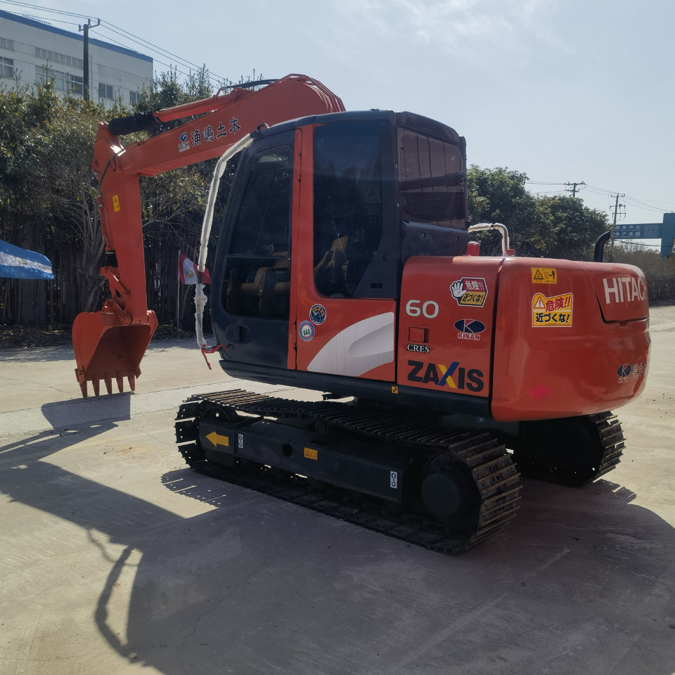 Hitachi ZX60 Excavator - Kettenbagger: das Bild 2 Hitachi ZX60 Excavator - Kettenbagger: das Bild 2