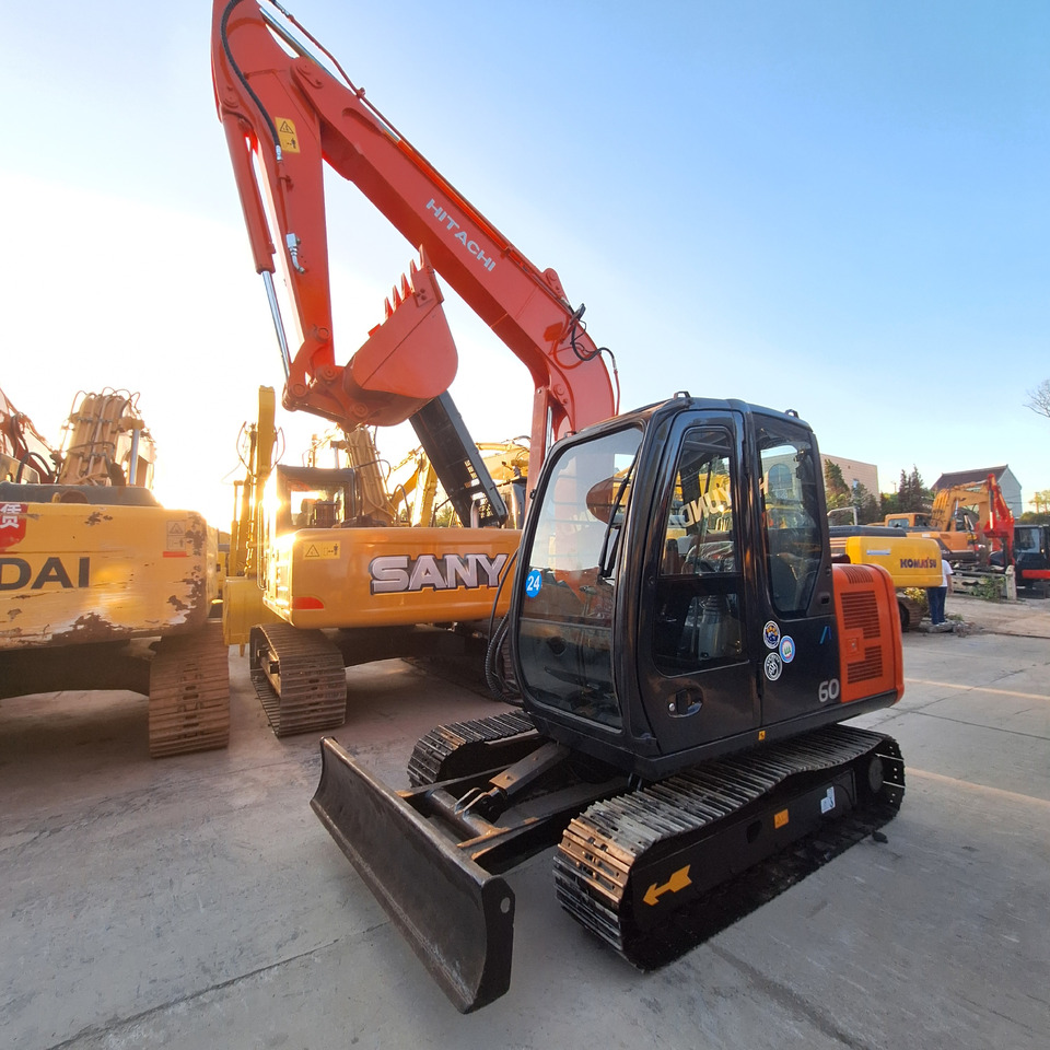Hitachi ZX60 Excavator - Kettenbagger: das Bild 5 Hitachi ZX60 Excavator - Kettenbagger: das Bild 5