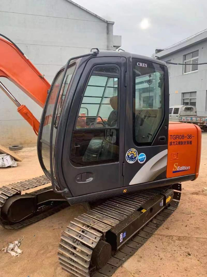 Hitachi ZX70 Excavator - Kettenbagger: das Bild 2 Hitachi ZX70 Excavator - Kettenbagger: das Bild 2